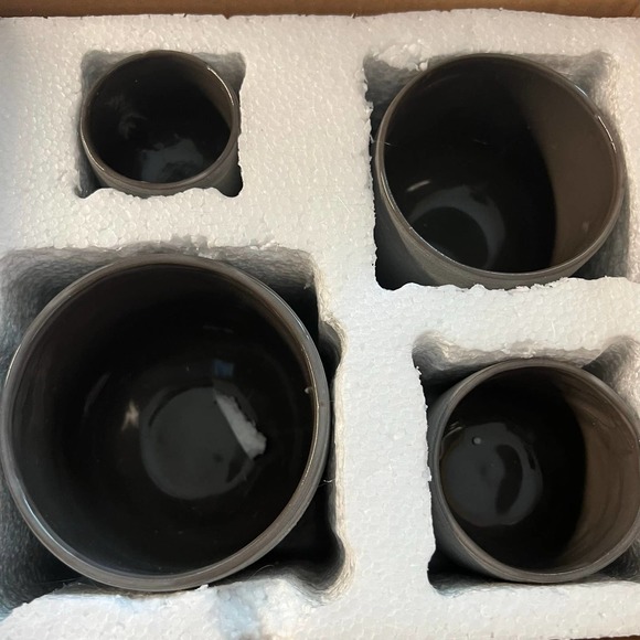 Set of 4 Stoneware Vases - Picture 7 of 7